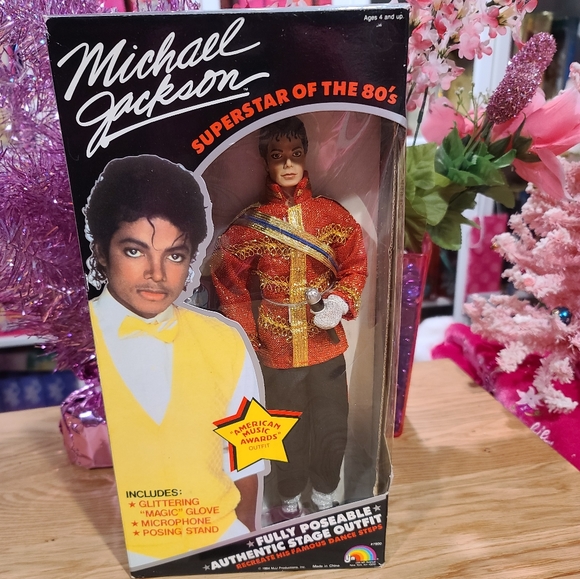 NEW! 1984 MICHAEL JACKSON AMERICAN MUSIC AWARDS DOLL! - Picture 1 of 10